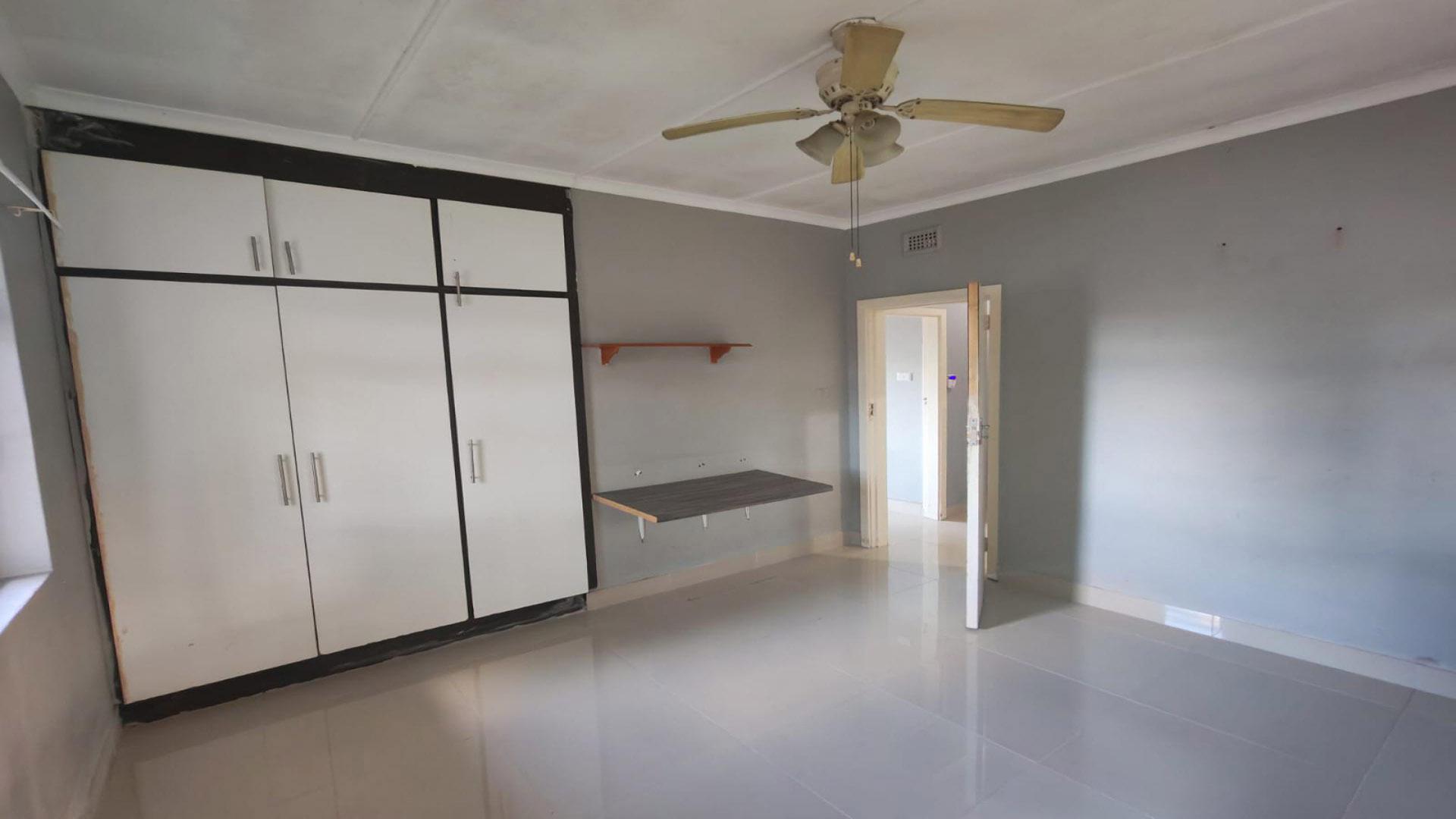 Bed Room 2 of property in Ashley