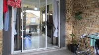 Balcony - 15 square meters of property in Wilgeheuwel 