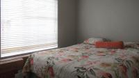 Bed Room 1 - 10 square meters of property in Wilgeheuwel 