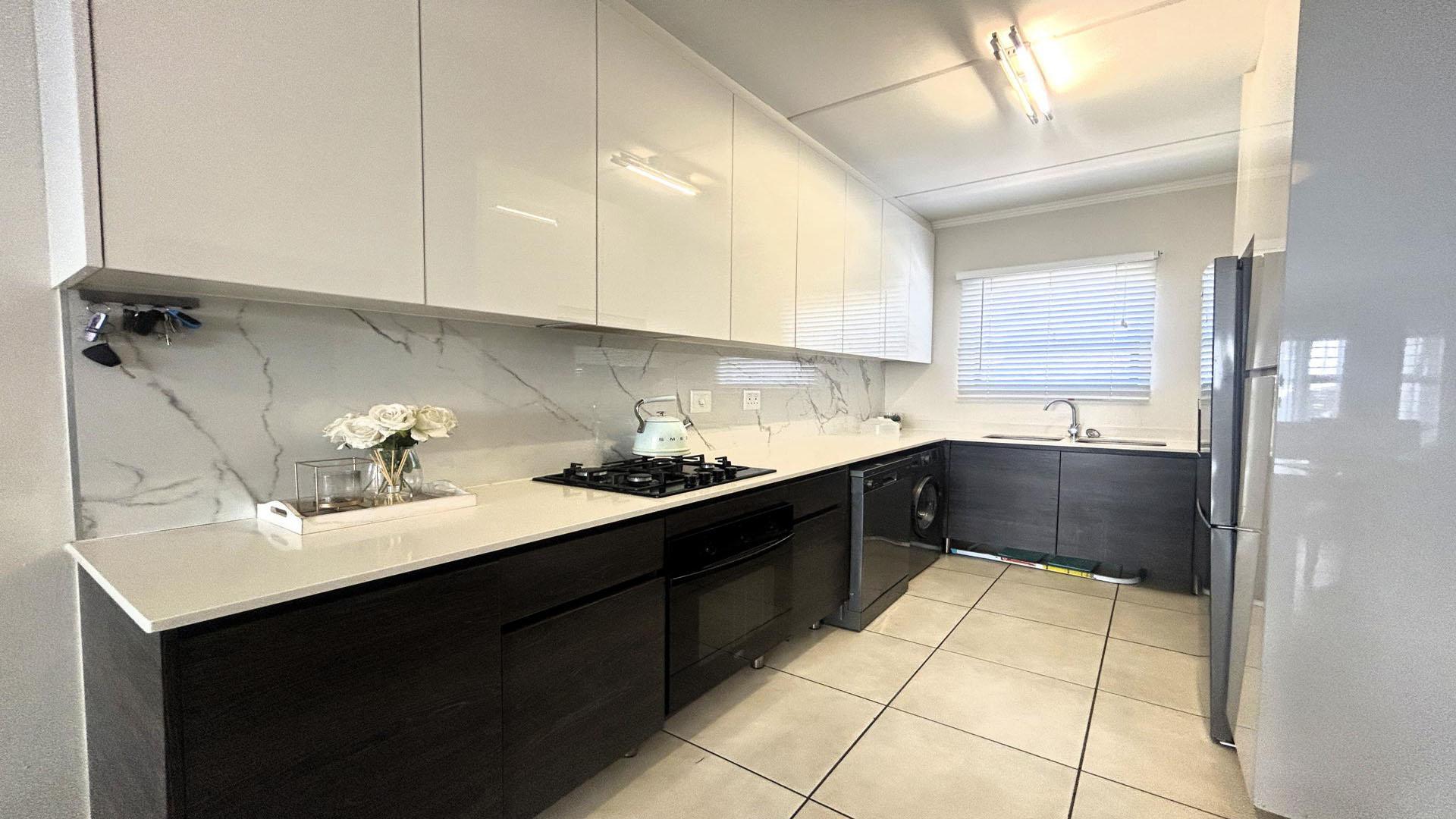 Kitchen of property in Oakdene