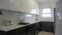 Kitchen - 8 square meters of property in Oakdene