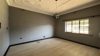 Bed Room 1 of property in Northmead
