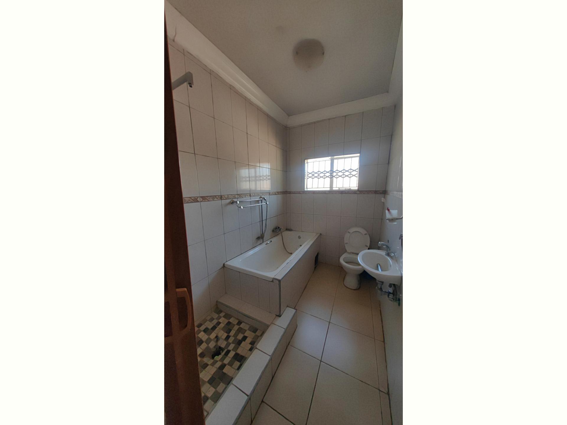  of property in Makhado (Louis Trichard)