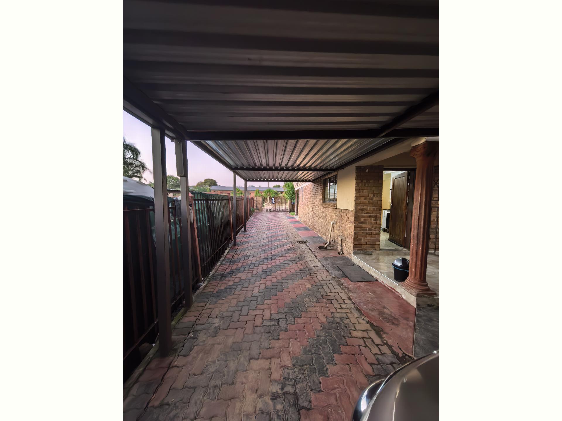  of property in Makhado (Louis Trichard)