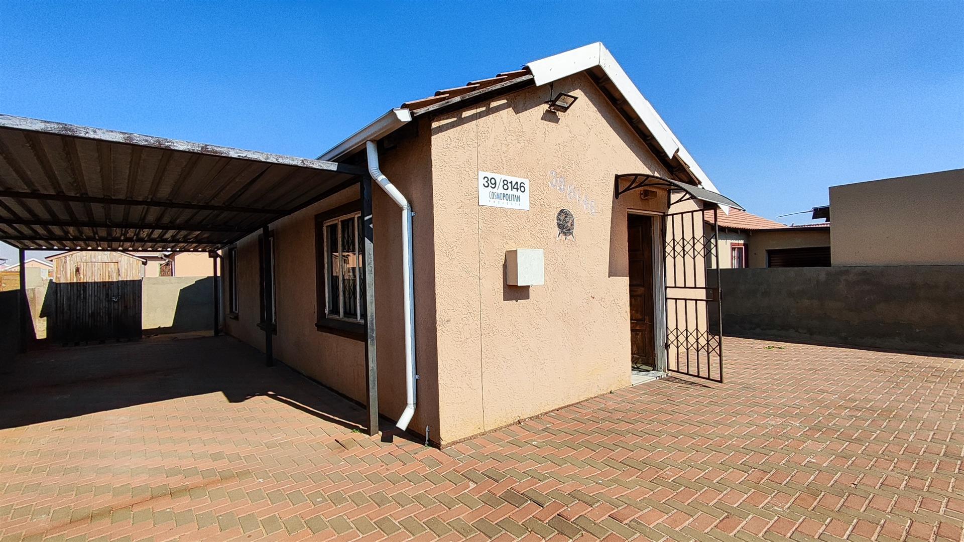Front View of property in Windmill Park