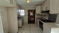 Kitchen of property in Windmill Park
