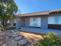  of property in Oudtshoorn