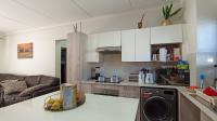Kitchen - 12 square meters of property in Sundowner