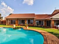  of property in Glenvista
