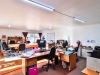  of property in Glenvista