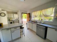  of property in Glenvista