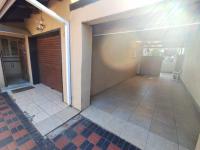  of property in Mondeor