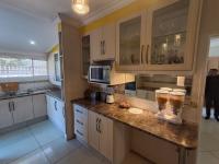  of property in Mondeor