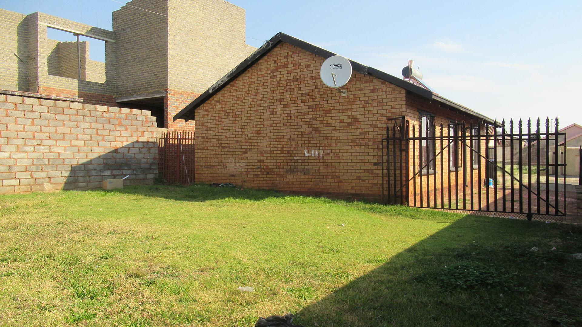 Backyard of property in Ennerdale