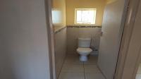 Bathroom 1 of property in Quellerie Park
