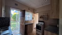 Kitchen - 12 square meters of property in Quellerie Park