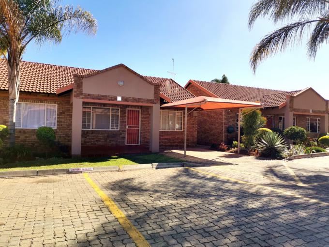 3 Bedroom Sectional Title for Sale For Sale in Bendor - MR680467
