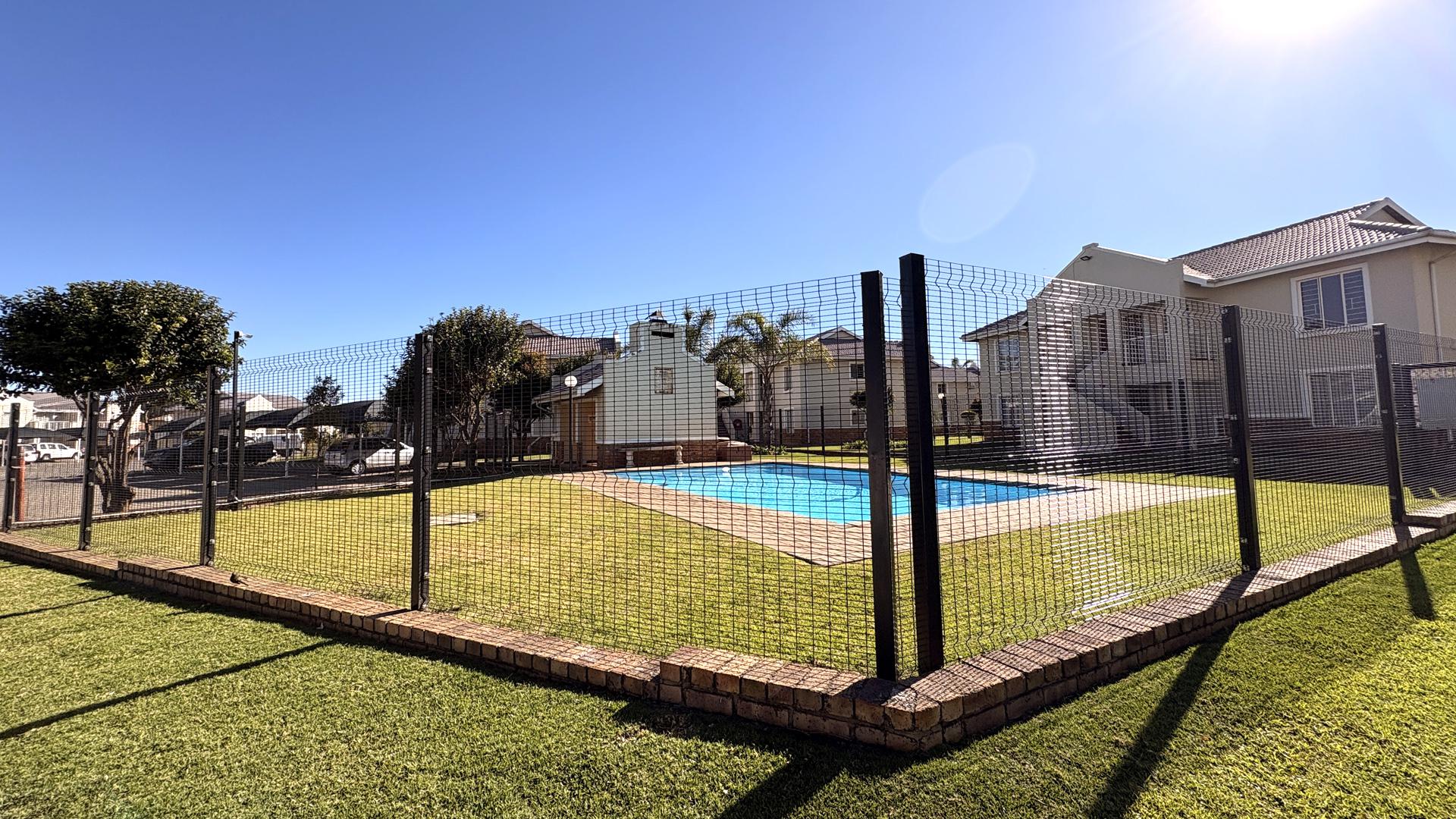 Swimming Pool of property in Norton's Home Estates