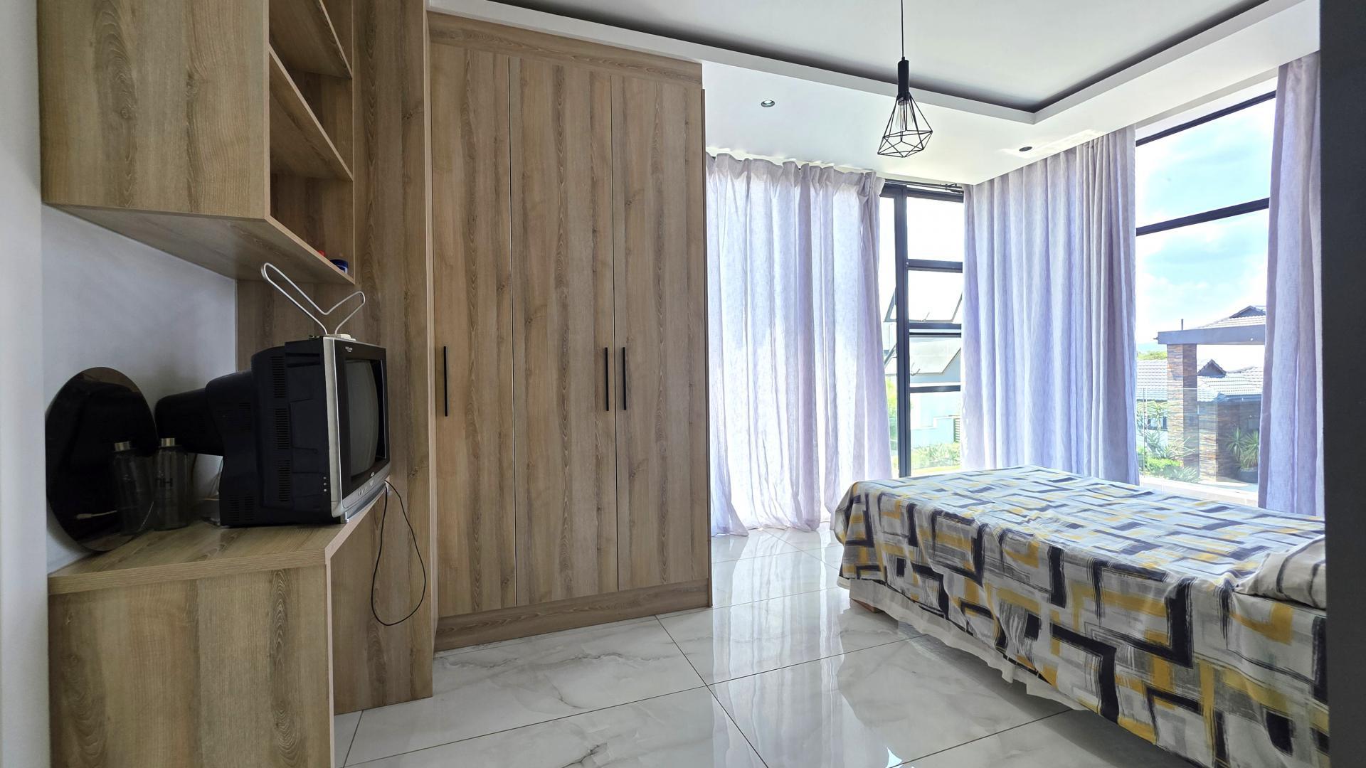 Bed Room 4 of property in The Islands Estate