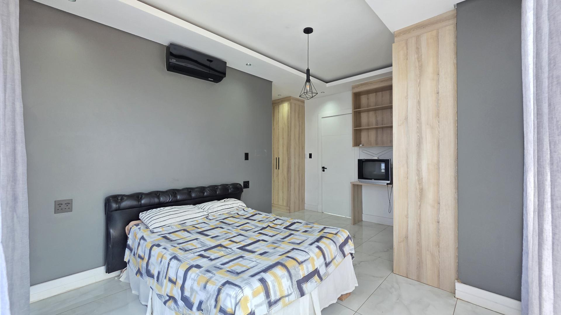 Bed Room 4 of property in The Islands Estate