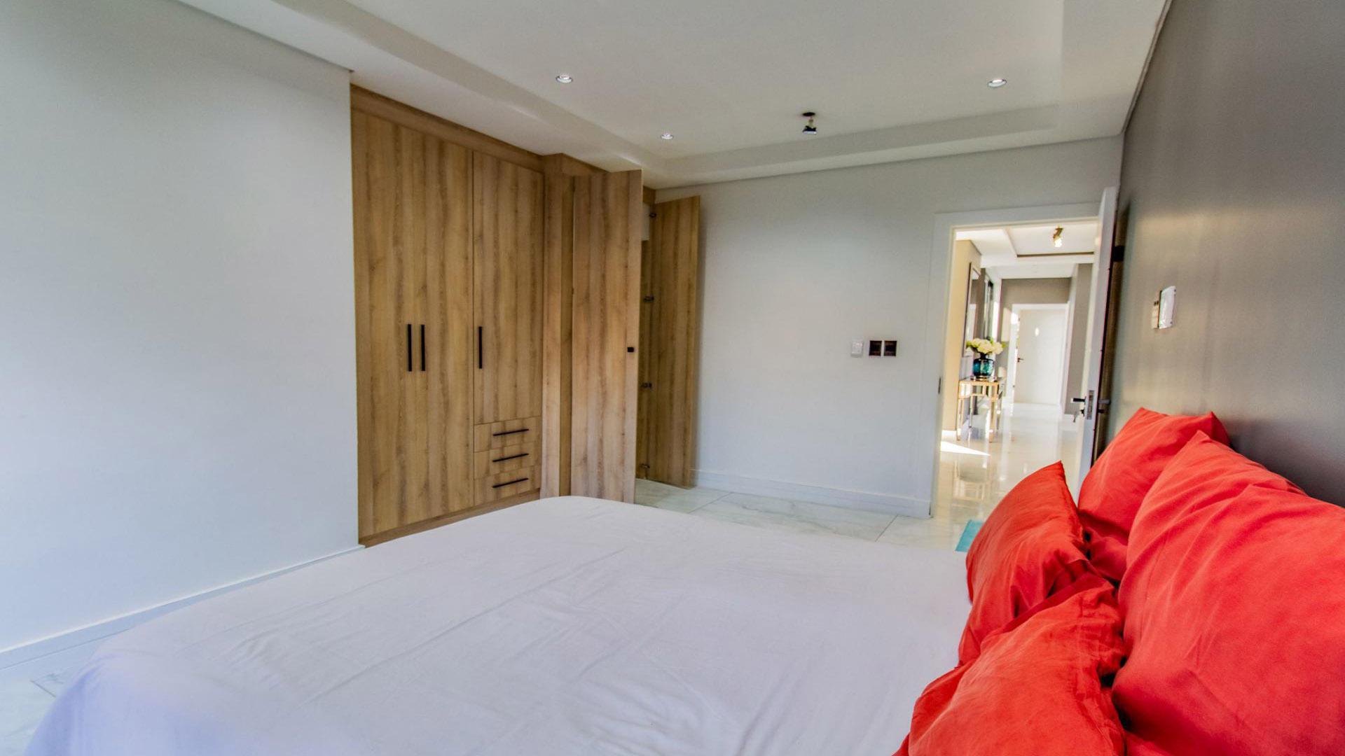 Bed Room 5+ of property in The Islands Estate