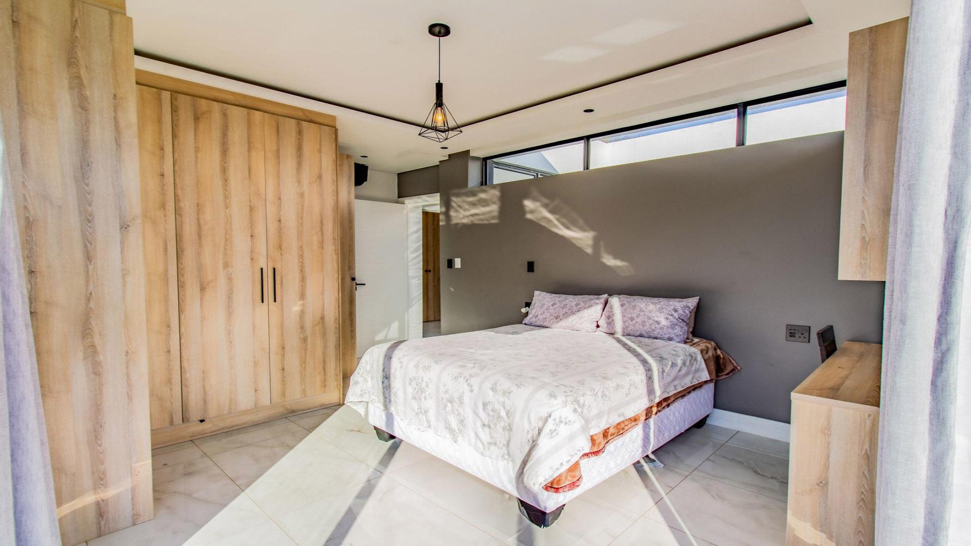 Bed Room 3 of property in The Islands Estate