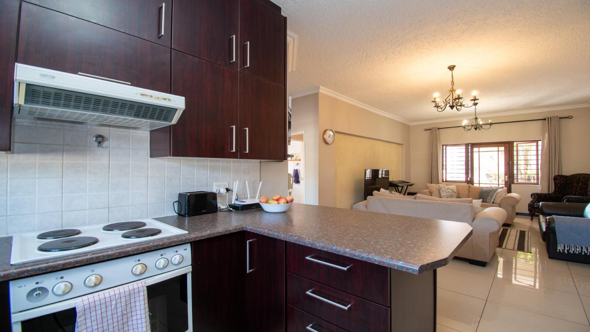 Kitchen of property in Paulshof