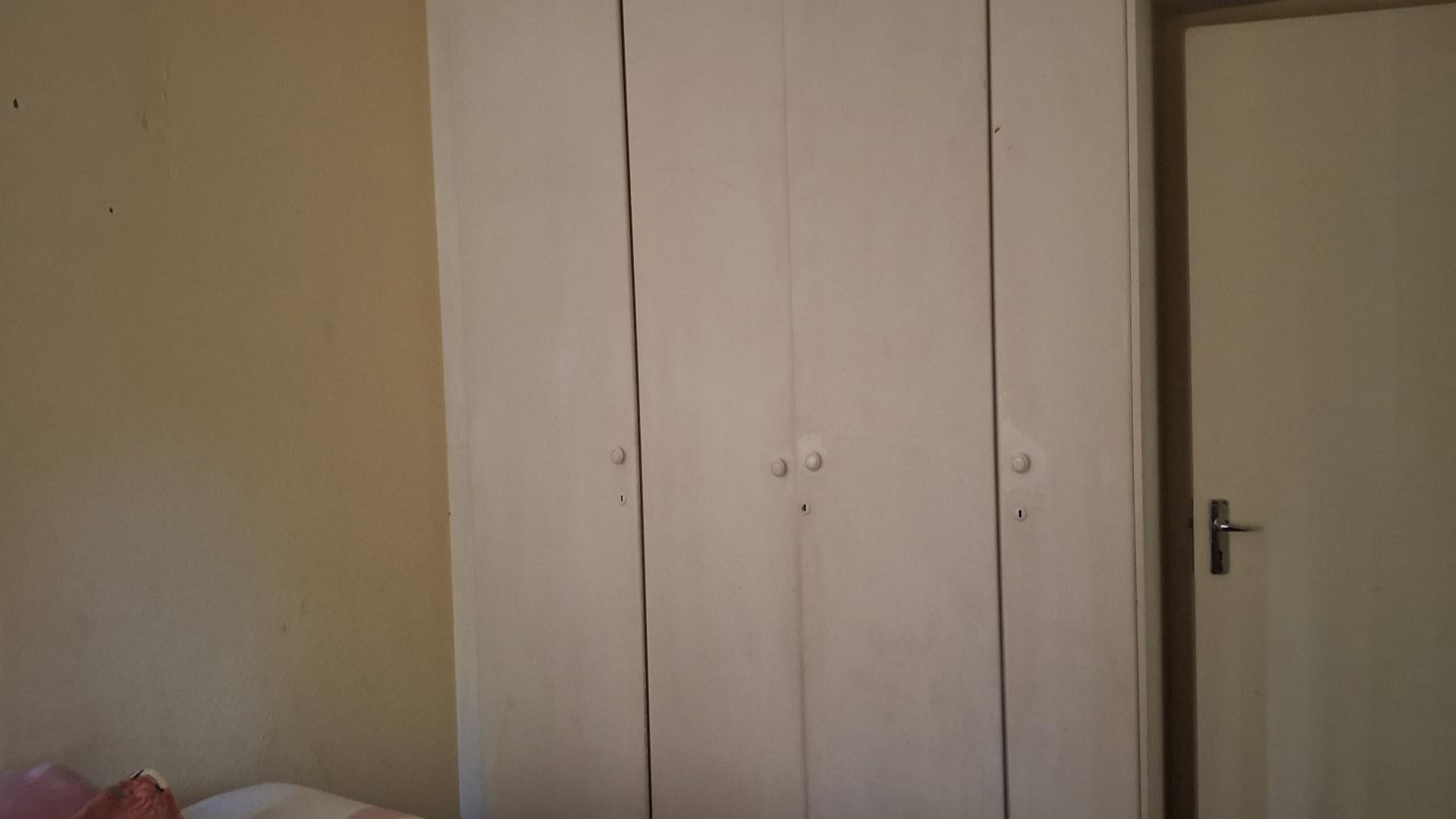 Bed Room 1 - 8 square meters of property in Rembrandt Park