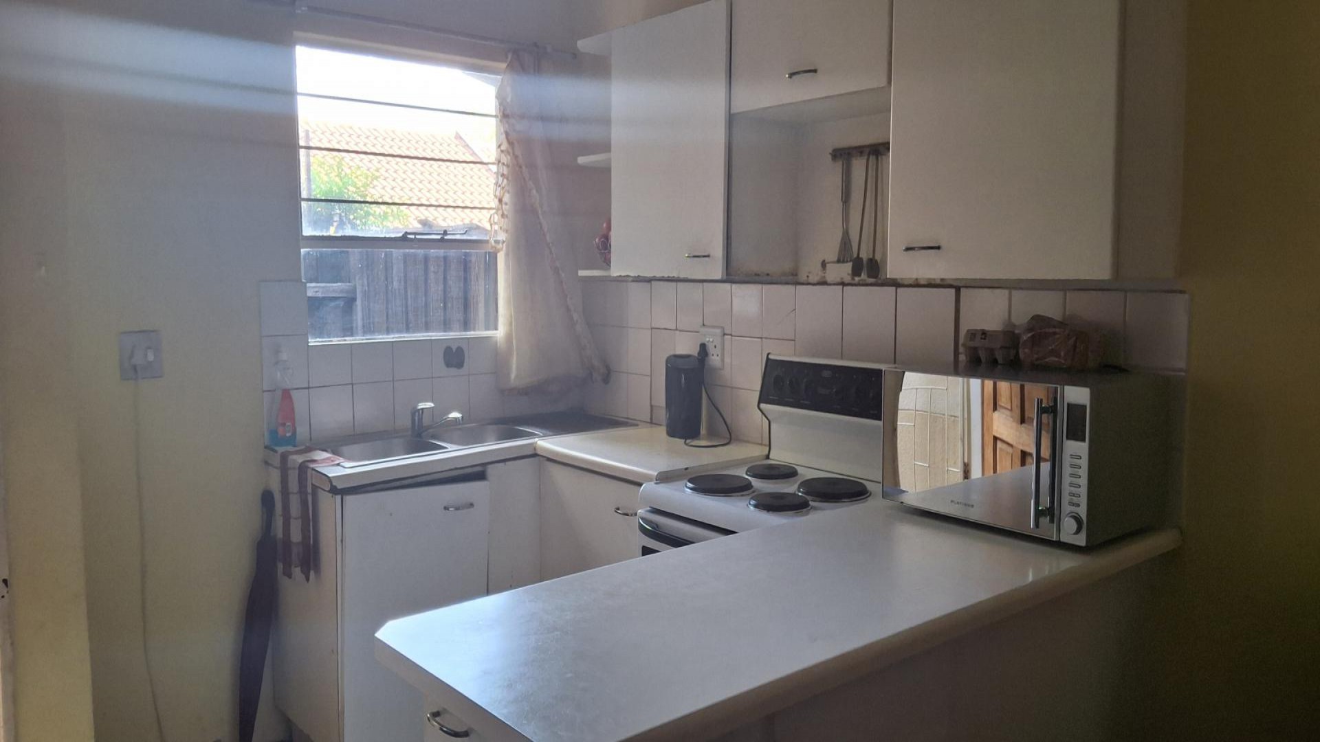 Kitchen - 7 square meters of property in Rembrandt Park