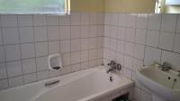 Bathroom 1 - 2 square meters of property in Rembrandt Park