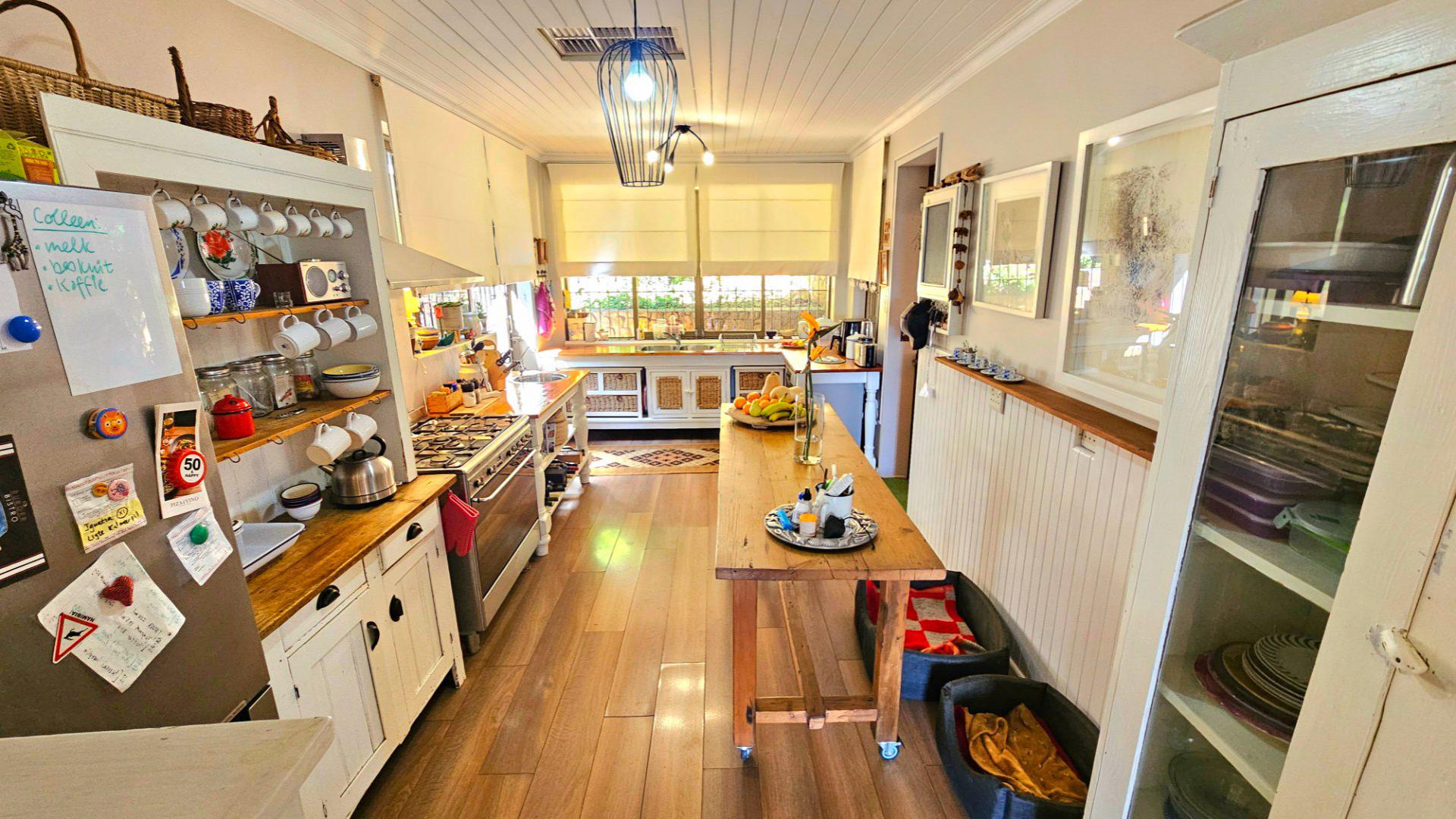 of property in Villieria