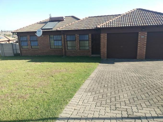 3 Bedroom House for Sale For Sale in Olievenhoutbos - MR680548