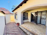2 Bedroom 1 Bathroom Simplex for Sale for sale in Polokwane