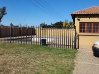  of property in Bendor