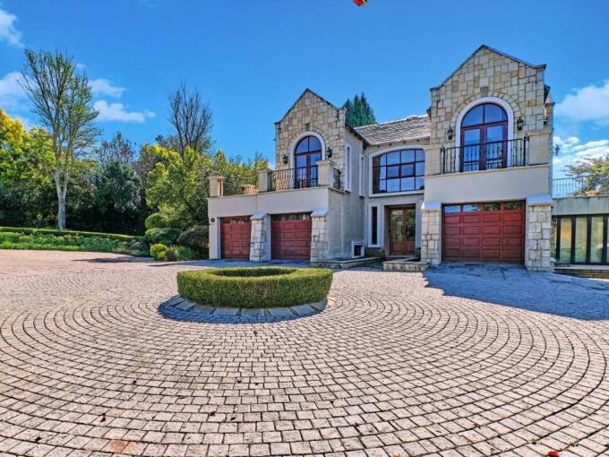 4 Bedroom House for Sale For Sale in Featherbrooke Estate - MR680567