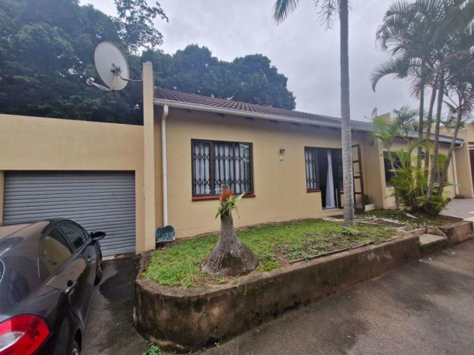 2 Bedroom Simplex for Sale For Sale in Queensburgh - MR680584