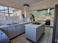 of property in Brackendowns  of property in Brackendowns