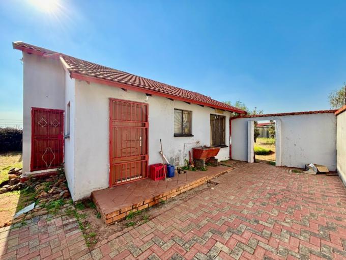 3 Bedroom House for Sale For Sale in Villa Liza - MR680633