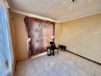  of property in Villa Liza