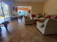  of property in Glenvista