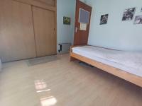  of property in Glenvista