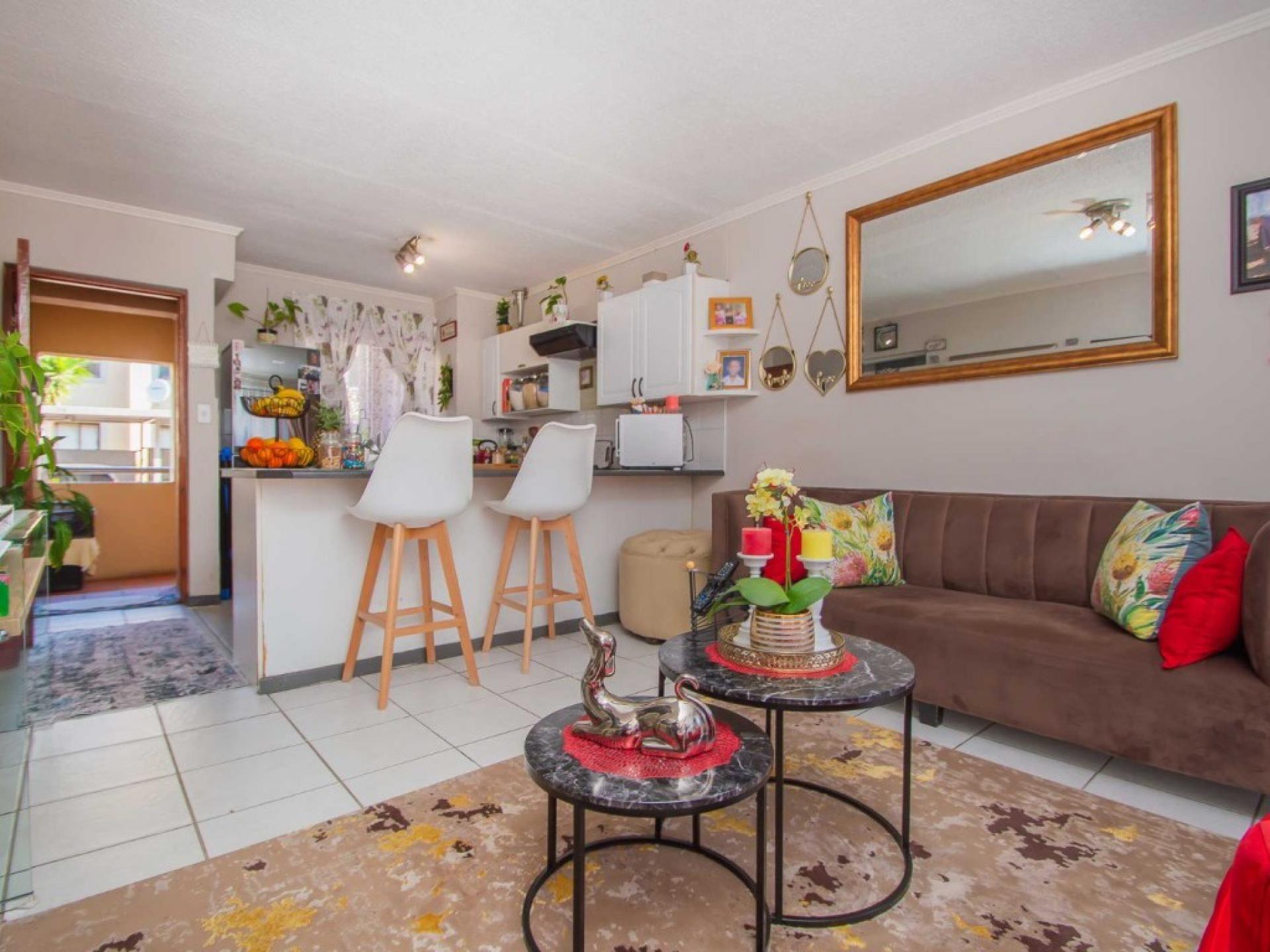  of property in Weltevreden Park