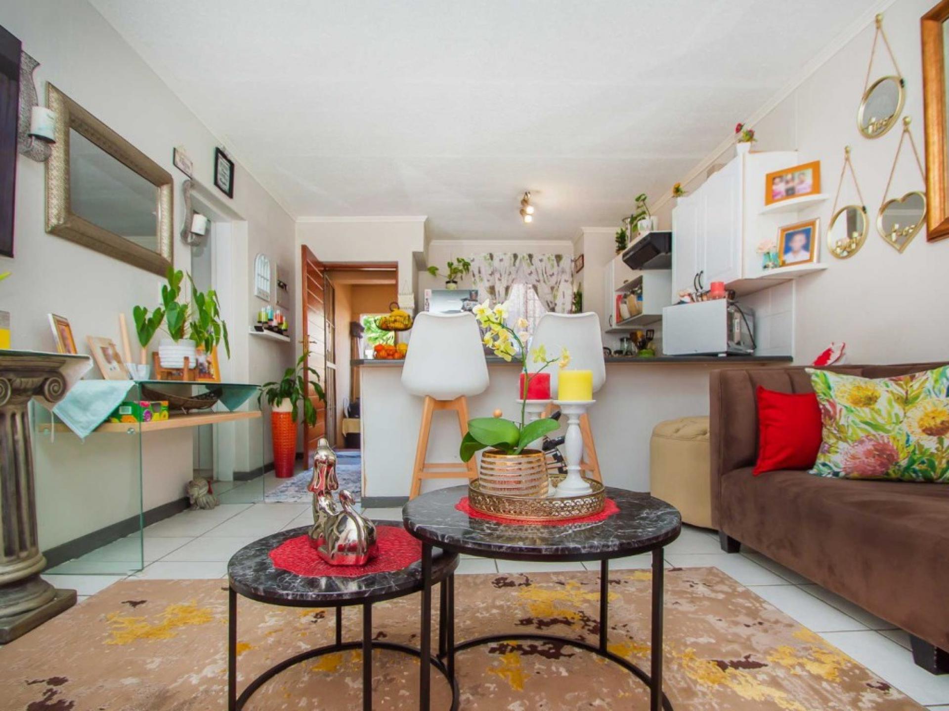  of property in Weltevreden Park