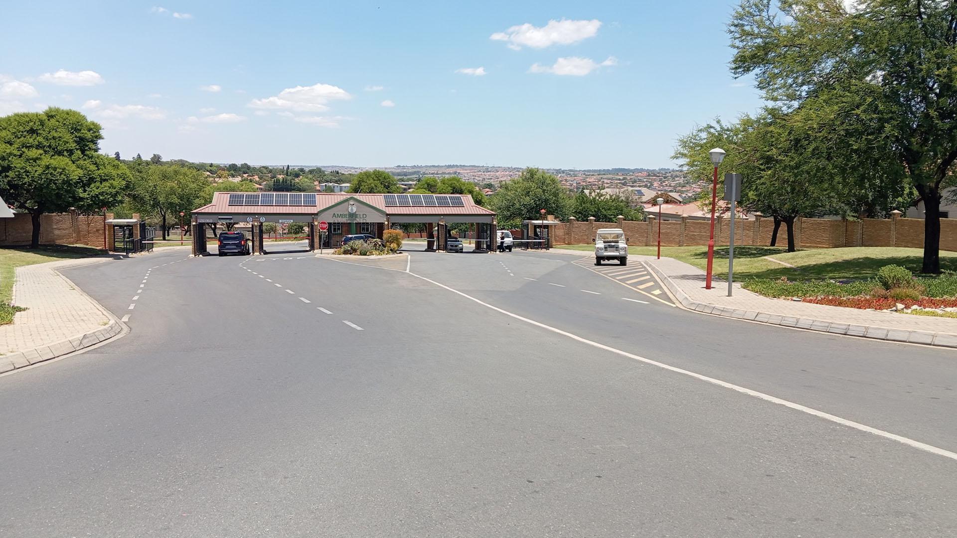 Front View of property in Amberfield