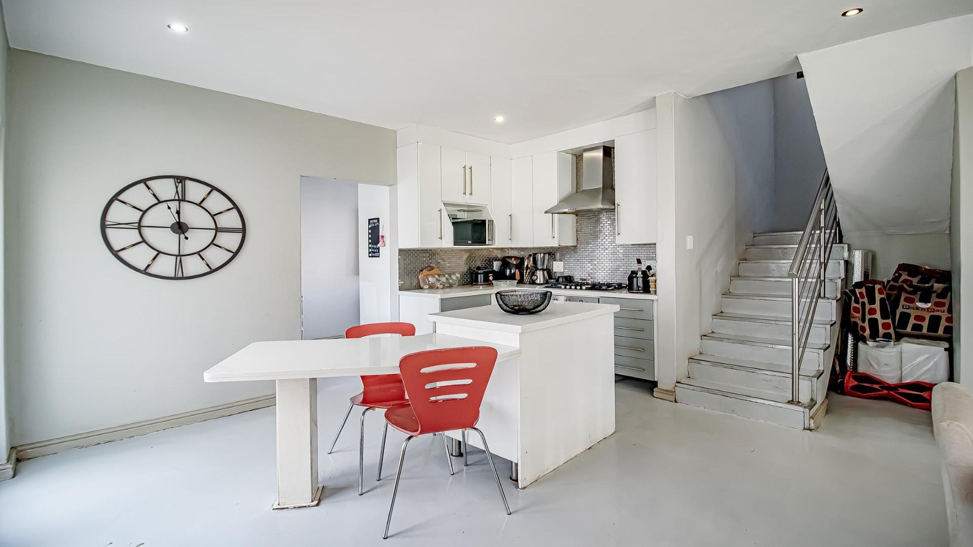 Kitchen of property in Amberfield