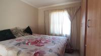 Main Bedroom - 10 square meters of property in Olievenhoutbos
