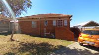 Front View of property in Olievenhoutbos