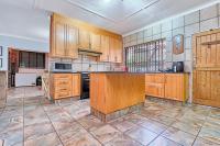  of property in Florida Hills