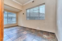  of property in Florida Hills