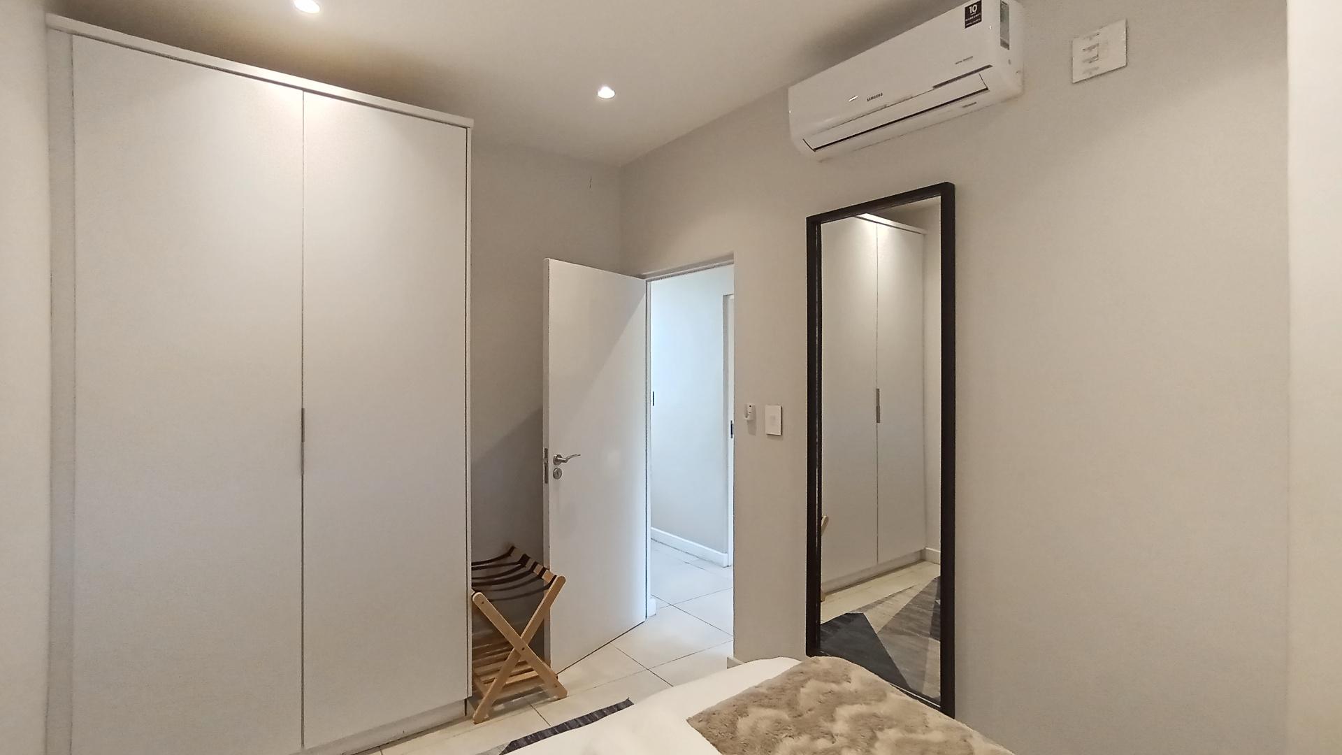 Bed Room 1 - 13 square meters of property in Ballito